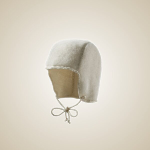 Organic Merino wool Minimalist baby bonnet - Image 2